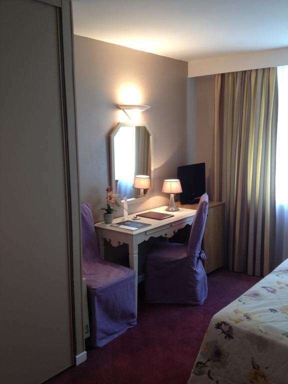 Hotel Le Festival Cannes Zimmer foto